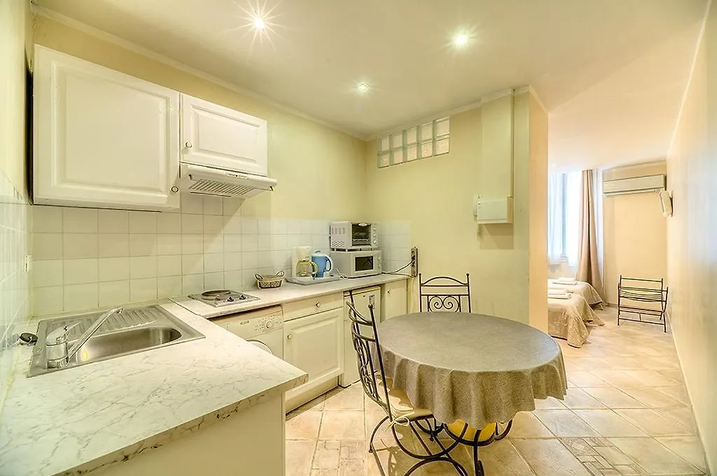 Residence Chryseis Cannes France