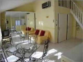 Residence Chryseis Cannes 0*,  France