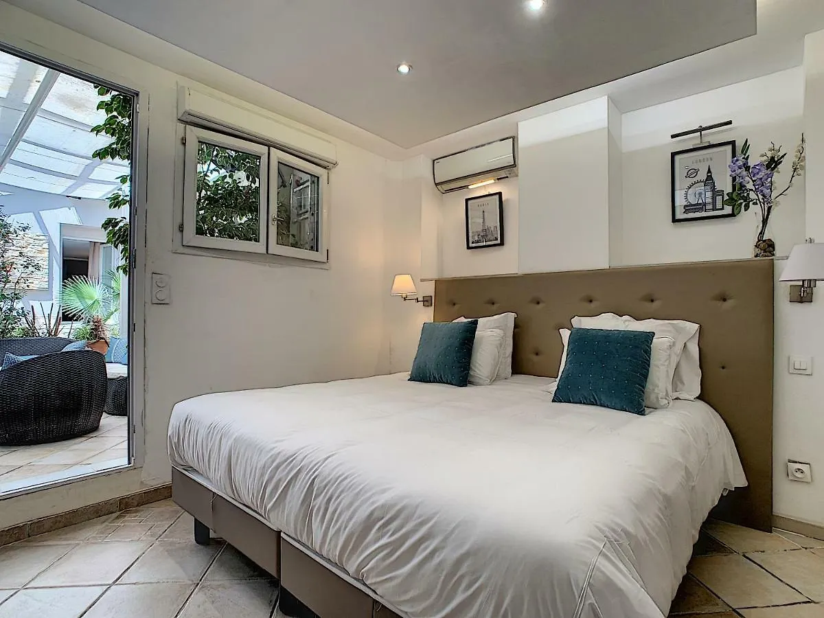 Apartment Residence Chryseis Cannes France